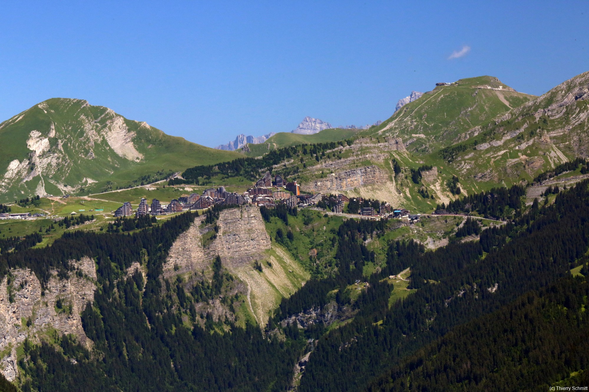 avoriaz vu du mont chry o