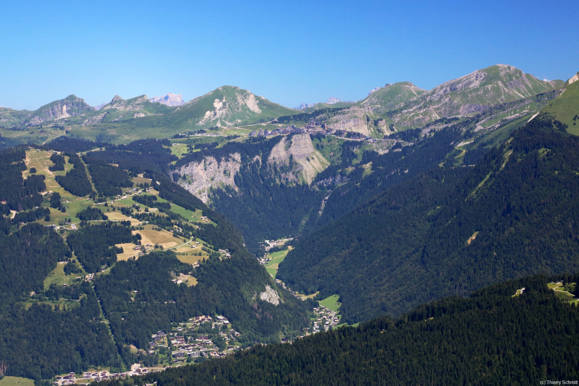 avoriaz vu du mont chry o